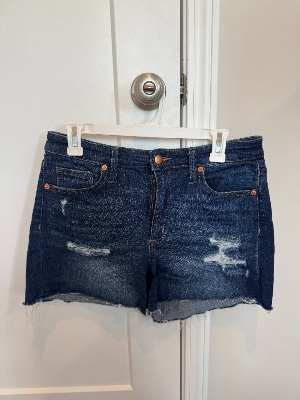 Universal Thread Jean Shorts